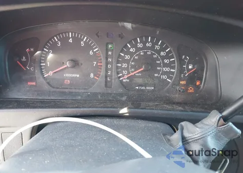 2000 Toyota Sienna Le from USA, damaged, VIN 4T3ZF13C4YU296651